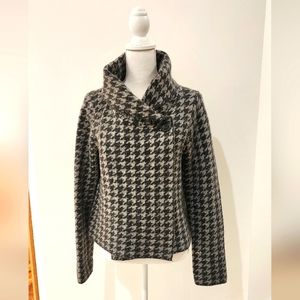 adrienne vittadini sweater